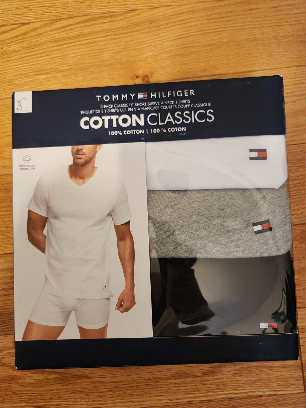 NEW 3 PACK MENS TOMMY HILFIGER 100% SOFT COTTON CLASSIC UNDER SHIRT MEDIUM